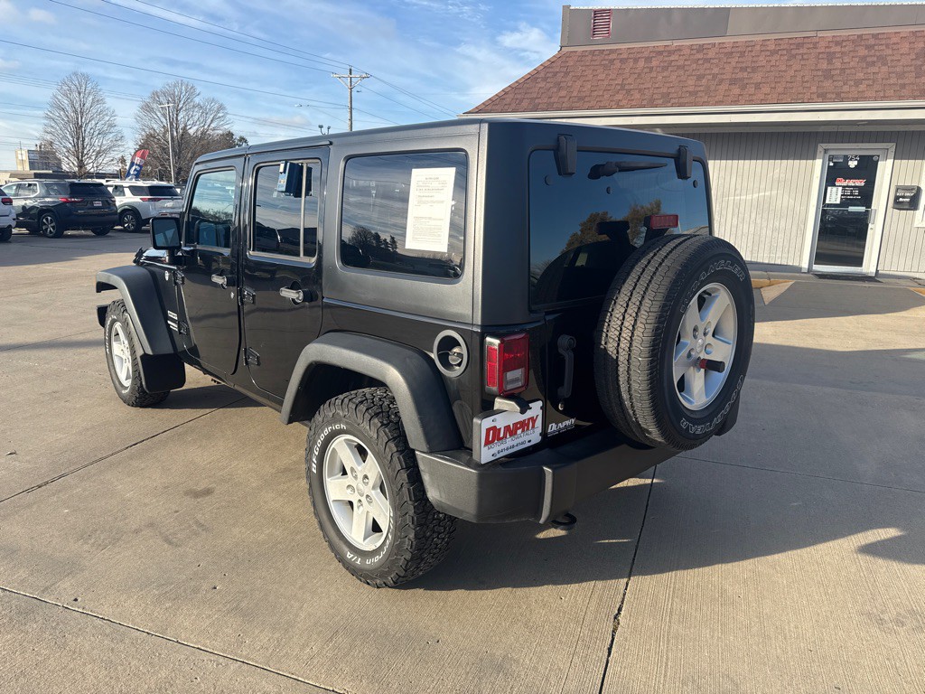 2017 Jeep Wrangler Unlimited Image 3