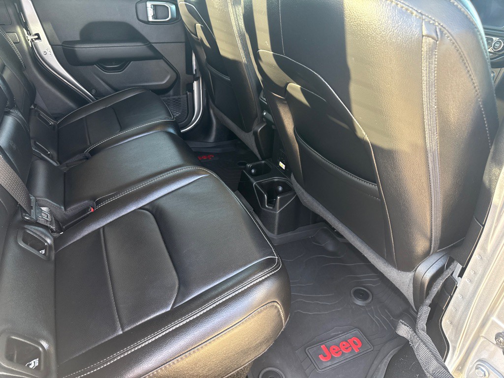 2021 Jeep Gladiator Image 17