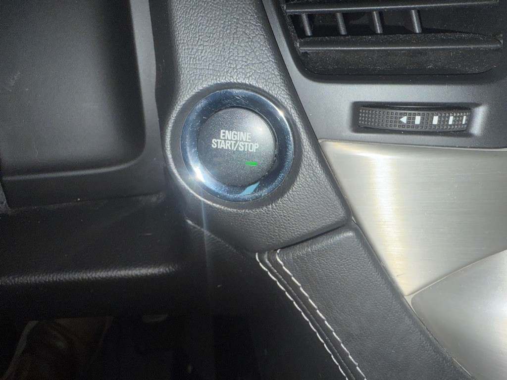 2018 GMC Yukon Image 35