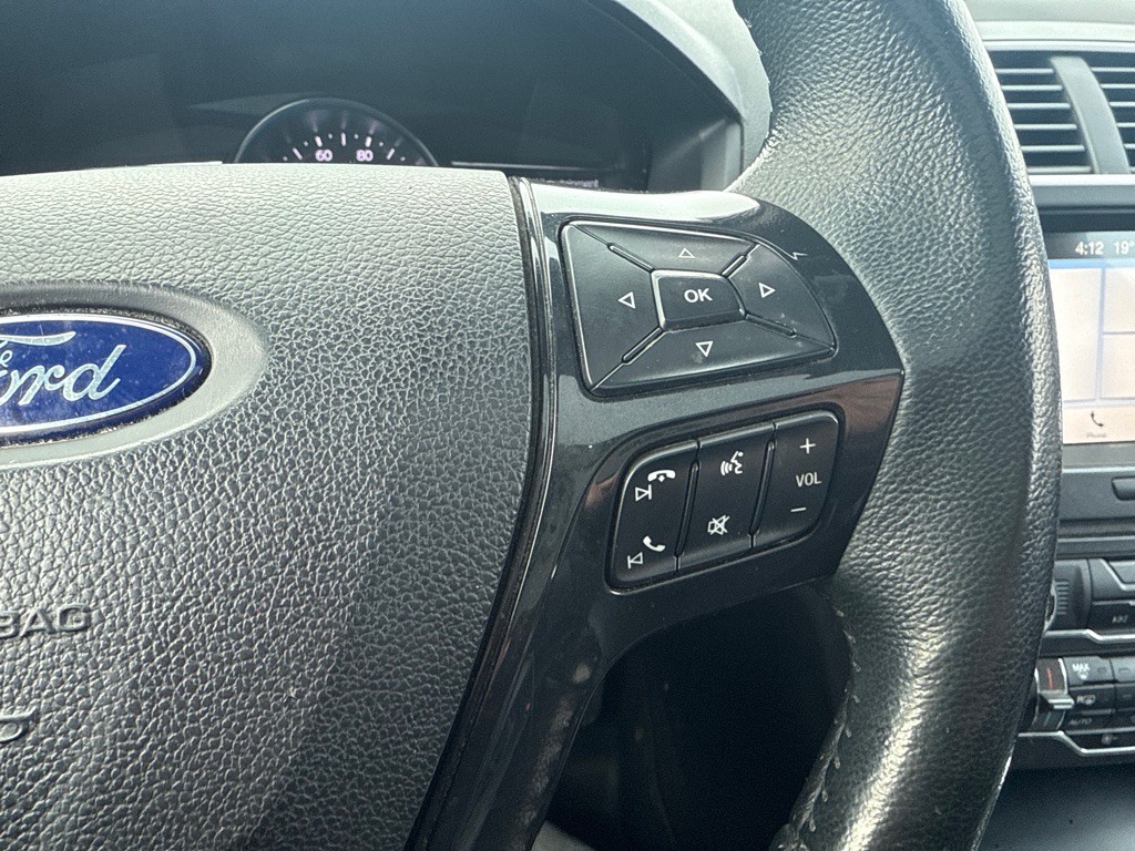 2017 Ford Explorer Image 27