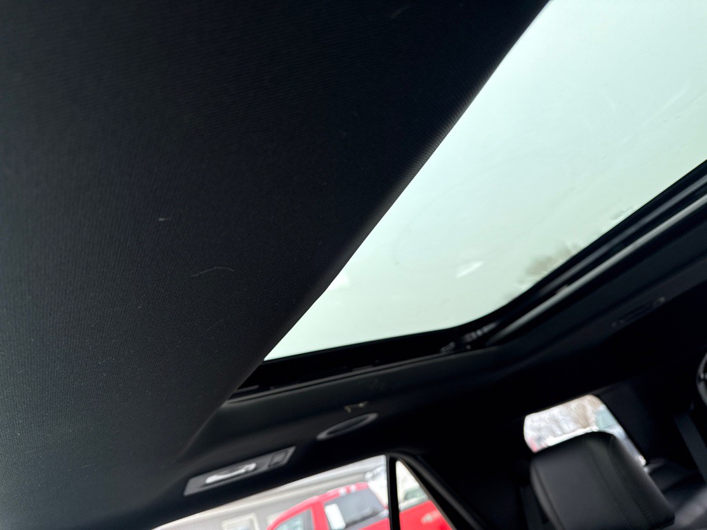 2017 Ford Explorer Image 33