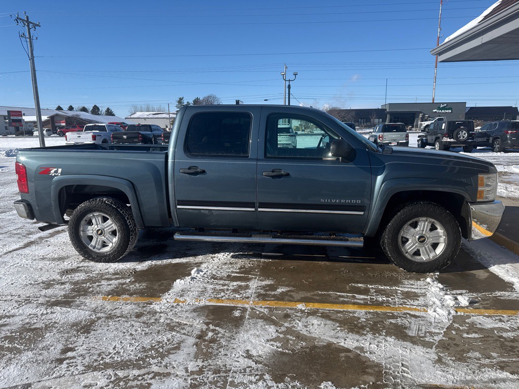 2013 Chevrolet Silverado 1500 Image 2