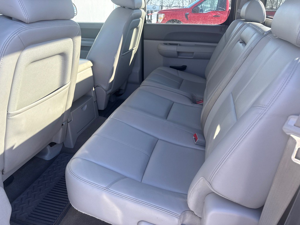 2013 Chevrolet Silverado 1500 Image 9