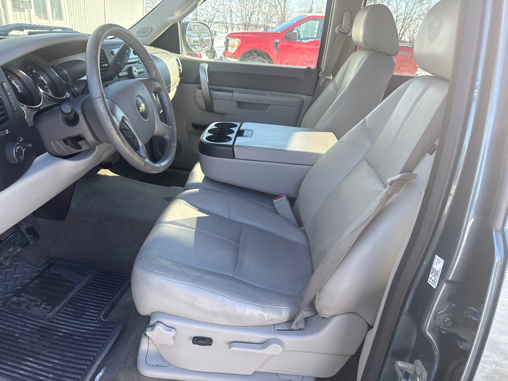 2013 Chevrolet Silverado 1500 Image 12