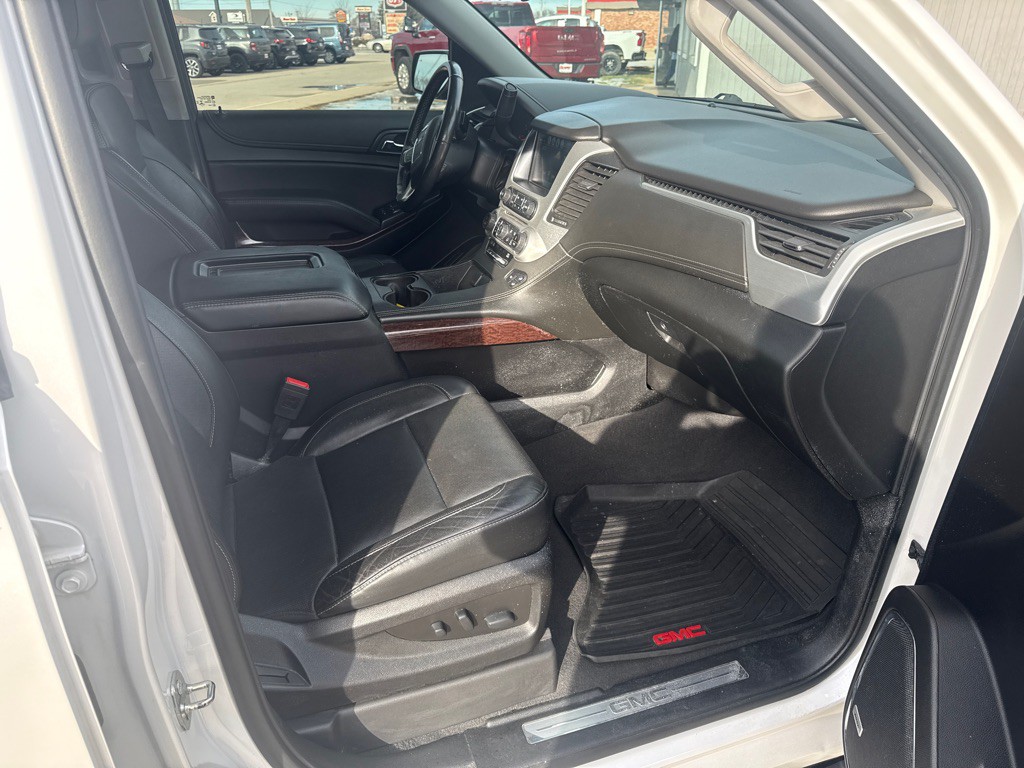 2019 GMC Yukon Image 17