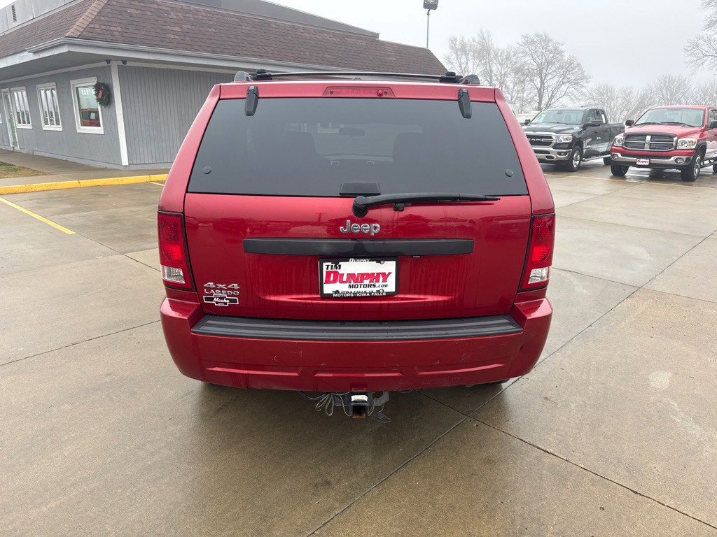 2009 Jeep Grand Cherokee Image 4