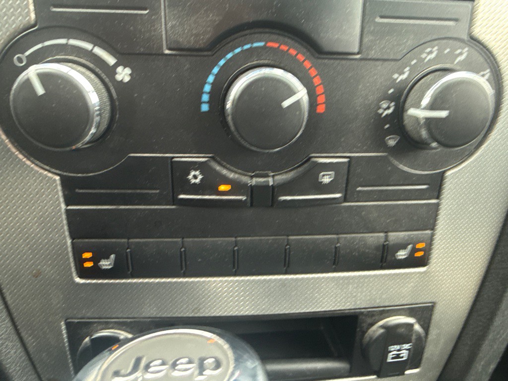 2009 Jeep Grand Cherokee Image 23