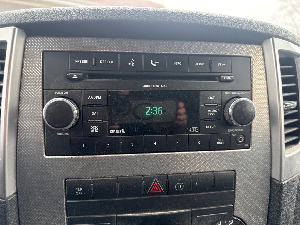 2009 Jeep Grand Cherokee Image 25