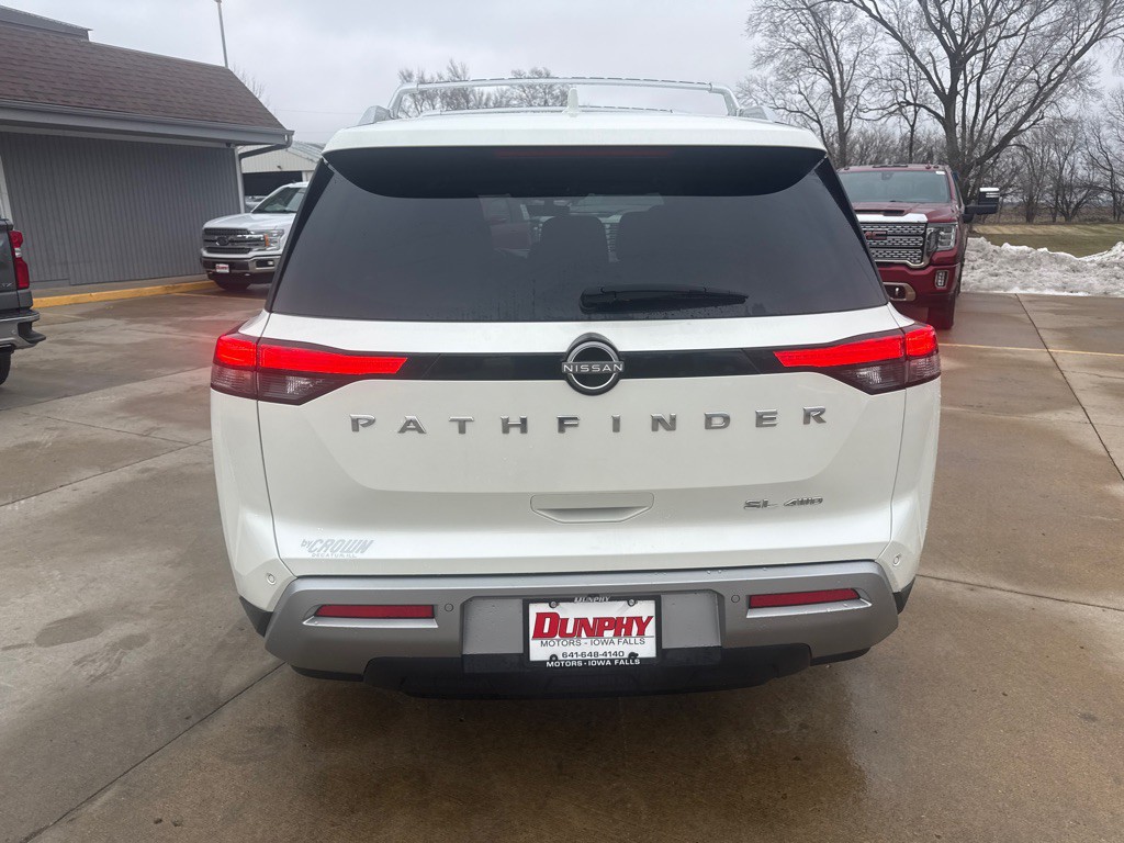 2023 Nissan Pathfinder Image 4