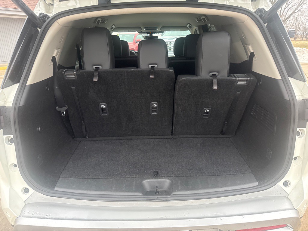 2023 Nissan Pathfinder Image 14