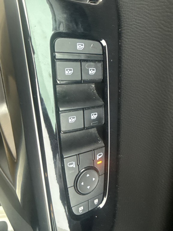 2023 Nissan Pathfinder Image 24