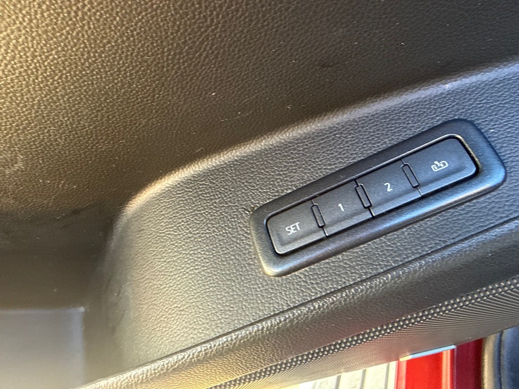 2020 Chevrolet Tahoe Image 21