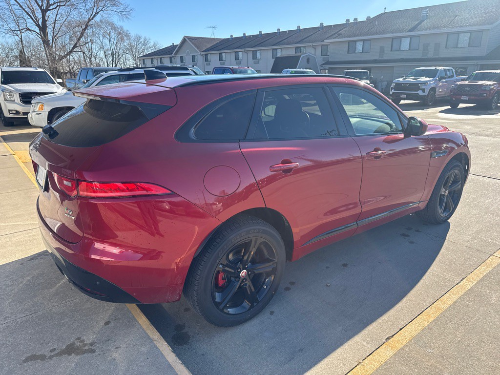2020 Jaguar F-PACE Image 5