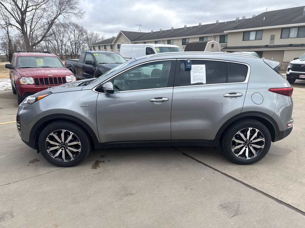 2019 Kia Sportage Image 2