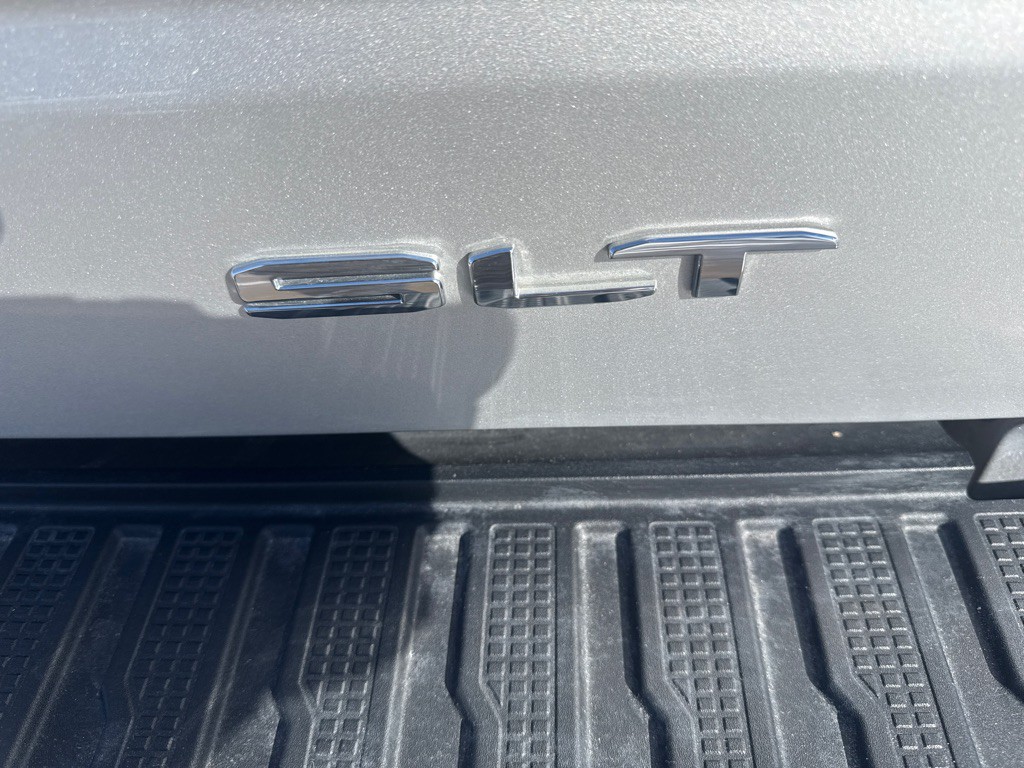 2020 GMC Sierra Image 14