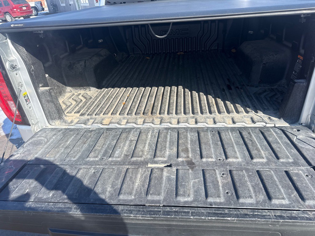 2020 GMC Sierra Image 18