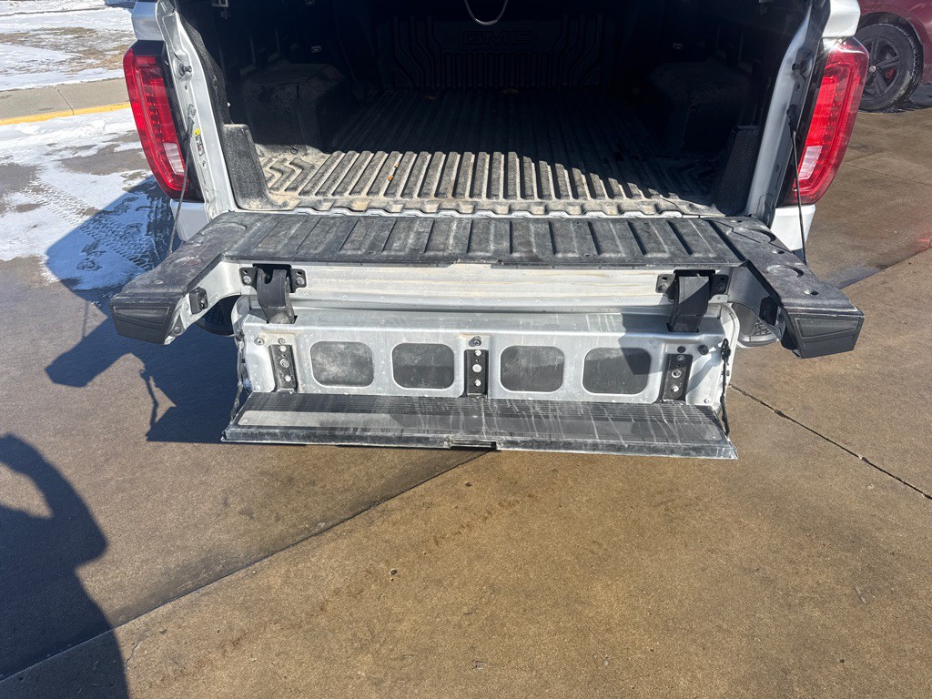 2020 GMC Sierra Image 19