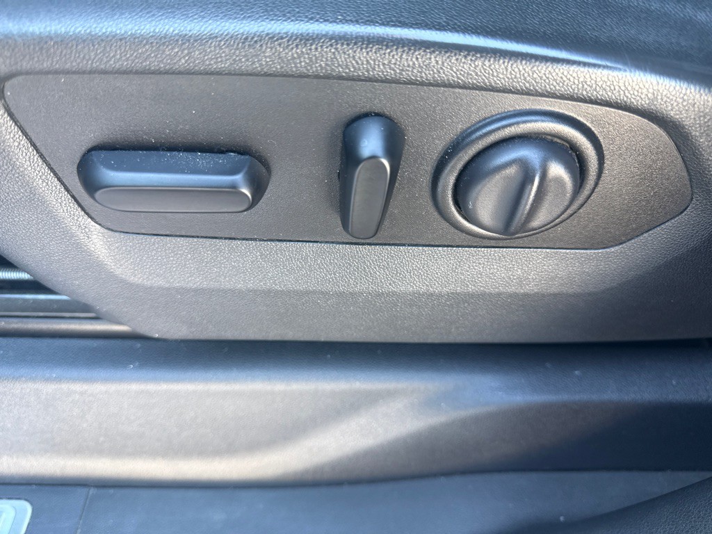 2020 GMC Sierra Image 25