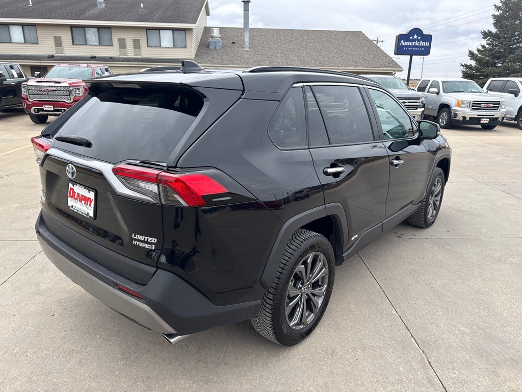 2024 Toyota Rav4 Image 5