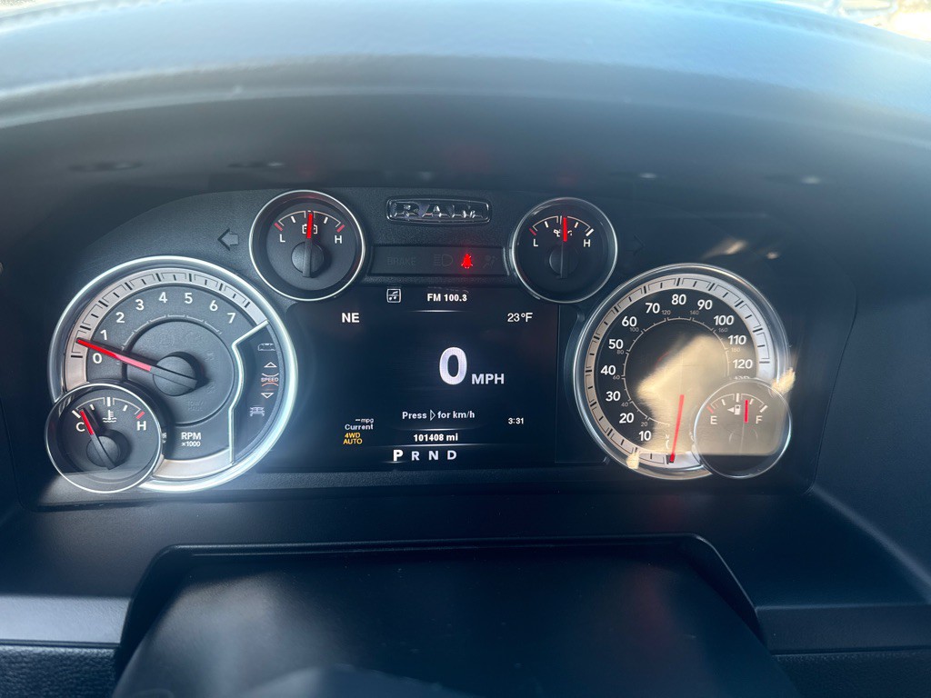 2014 RAM 1500 Image 25