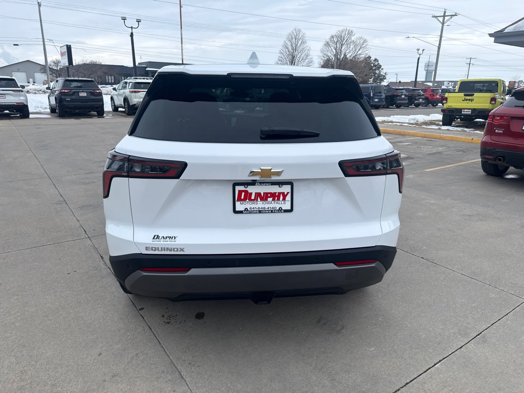 2026 Chevrolet Equinox Image 4