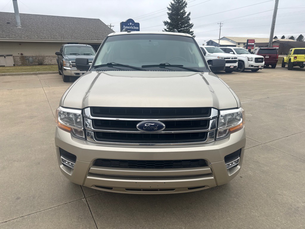 2017 Ford Expedition Image 8