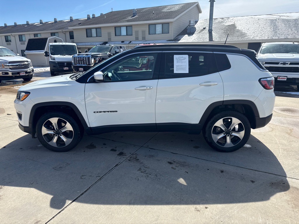 2019 Jeep Compass Image 2