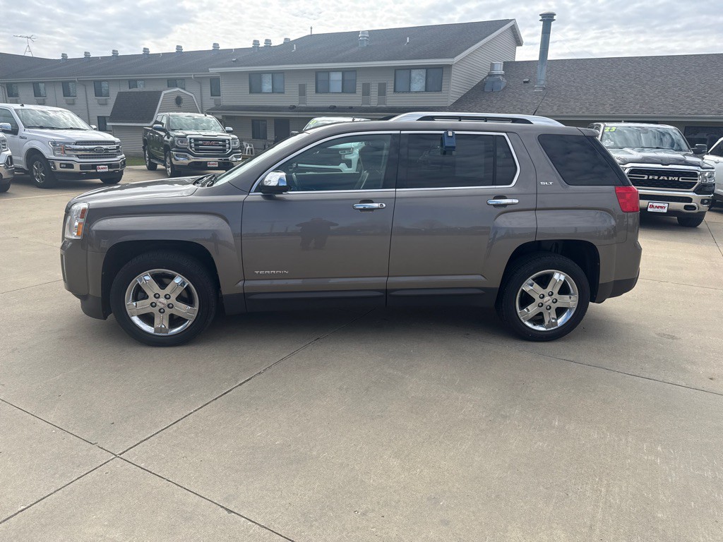 2012 GMC Terrain Image 2