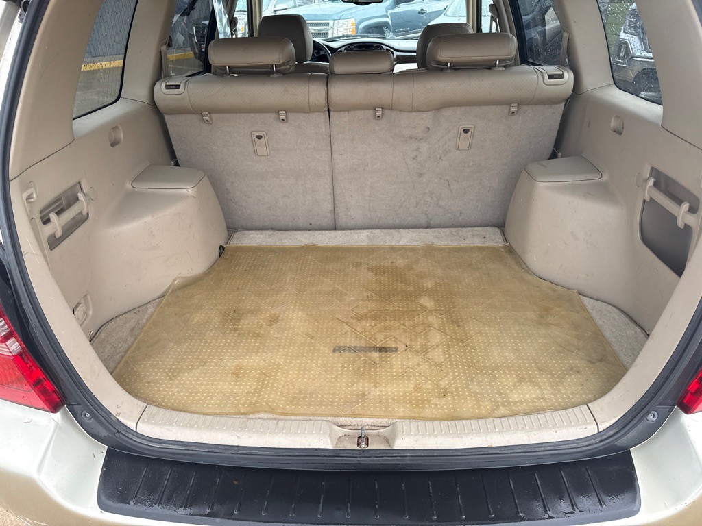 2003 Toyota Highlander Image 13