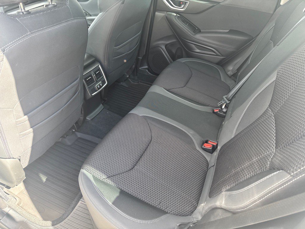 2024 Subaru Forester Image 17