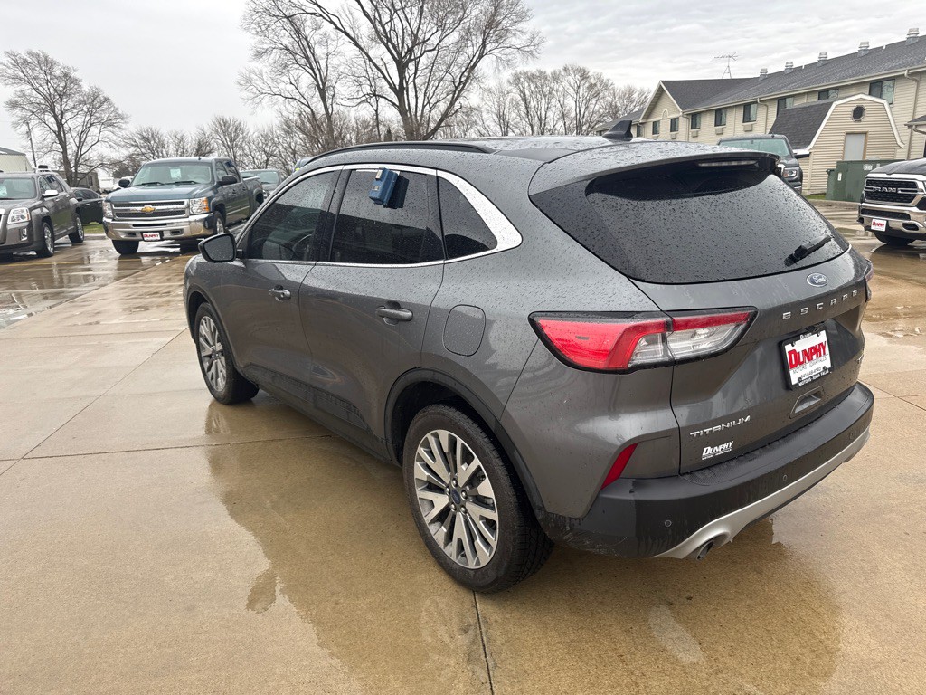 2022 Ford Escape Image 3