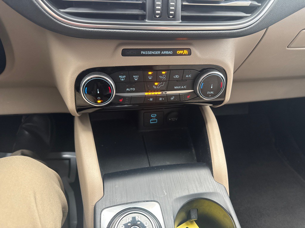 2022 Ford Escape Image 26