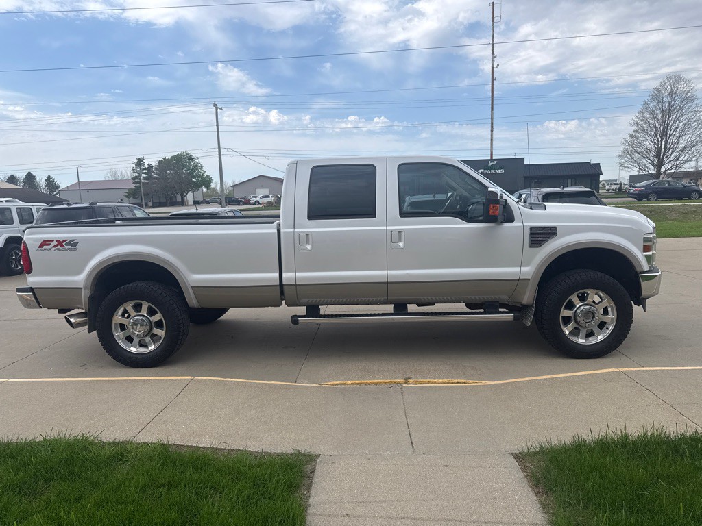 2010 Ford F-350 Image 2