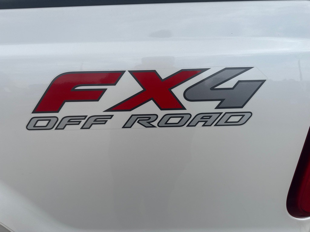 2010 Ford F-350 Image 14