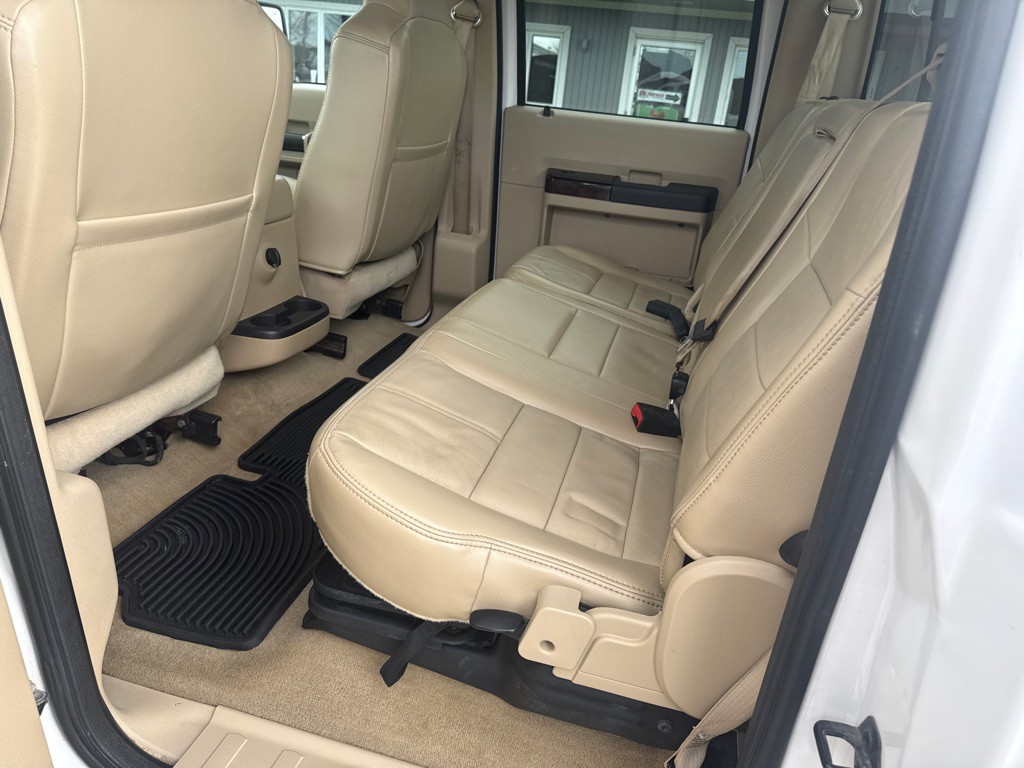 2010 Ford F-350 Image 20