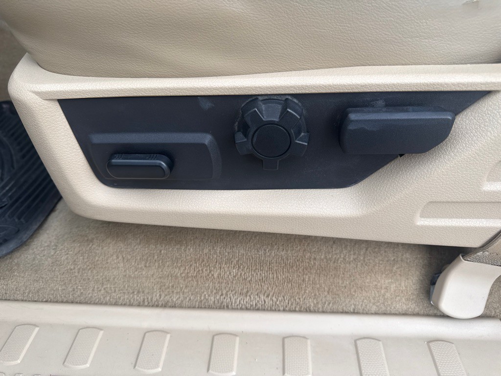 2010 Ford F-350 Image 23
