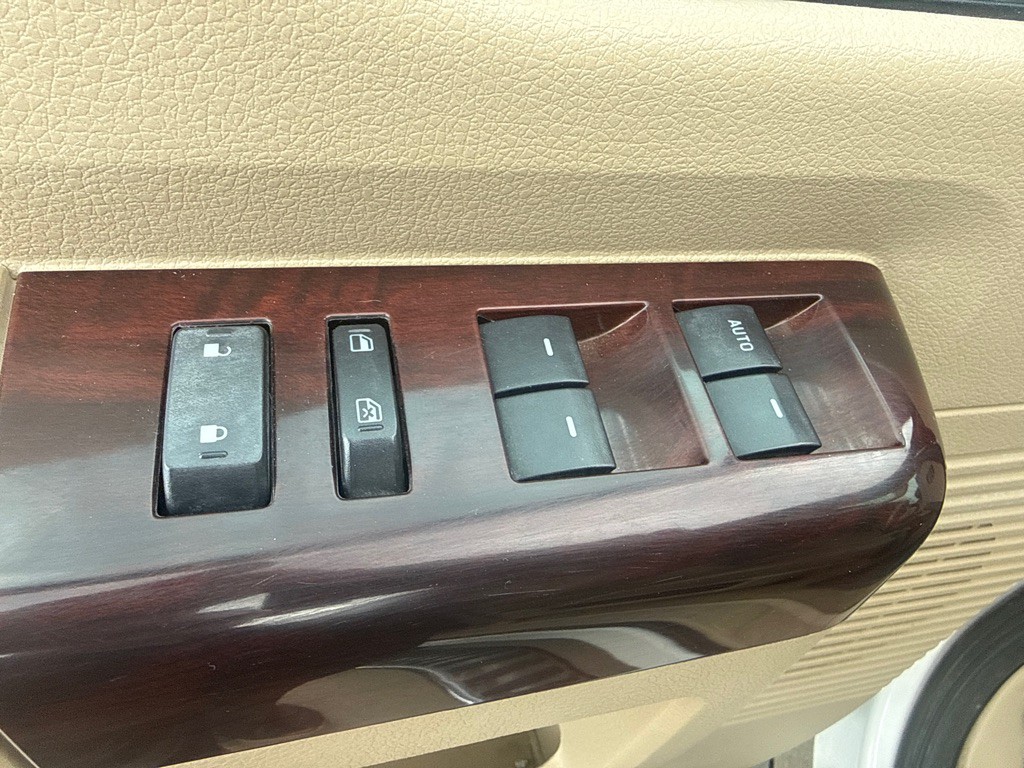 2010 Ford F-350 Image 24