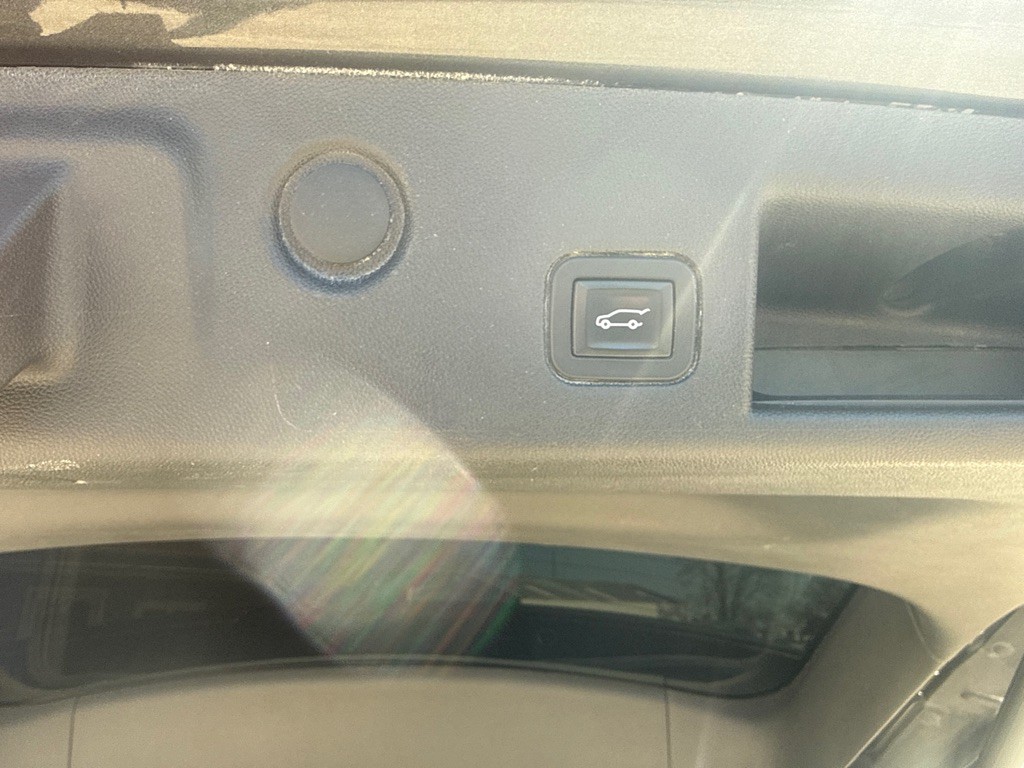 2019 Chevrolet Equinox Image 14