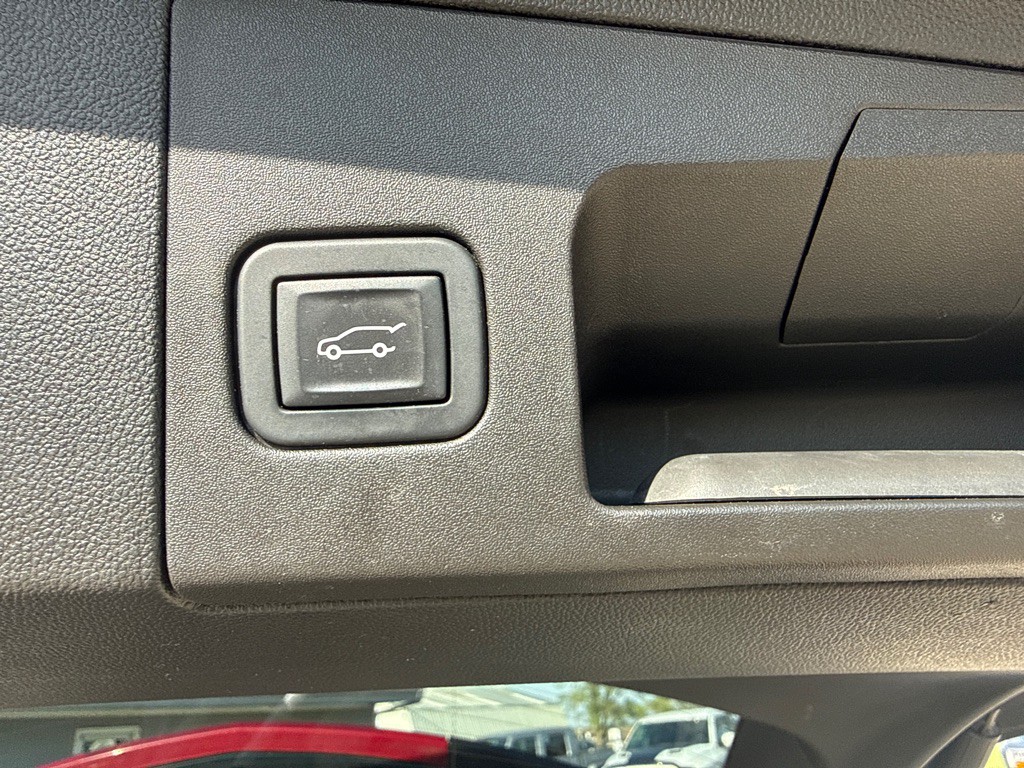 2019 Cadillac XT5 Image 16