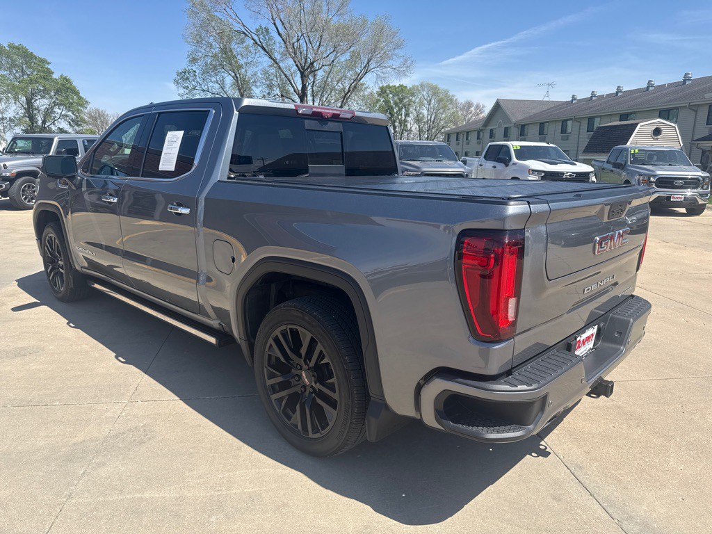 2022 GMC Sierra Image 3