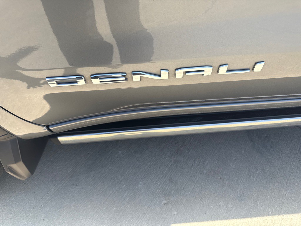 2022 GMC Sierra Image 13