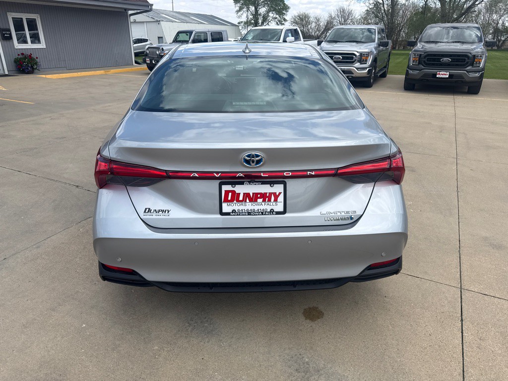 2021 Toyota Avalon Image 4