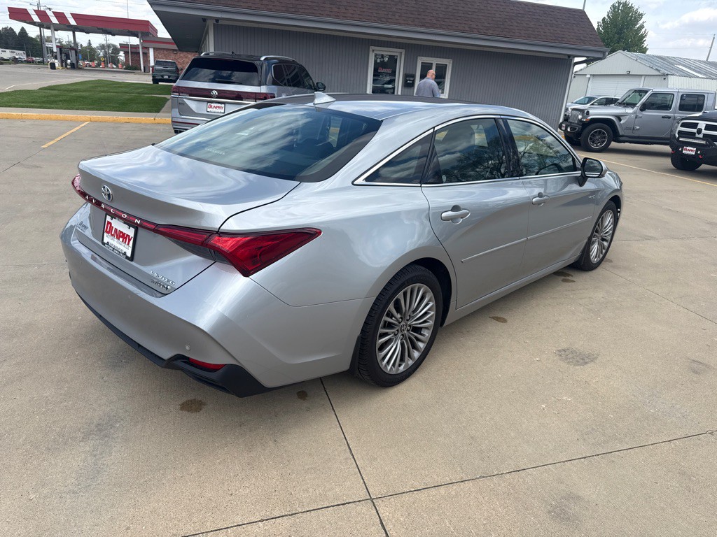 2021 Toyota Avalon Image 5