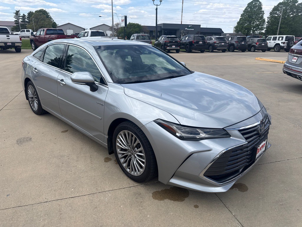 2021 Toyota Avalon Image 7