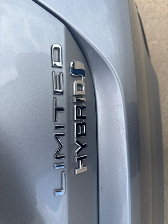 2021 Toyota Avalon Image 13