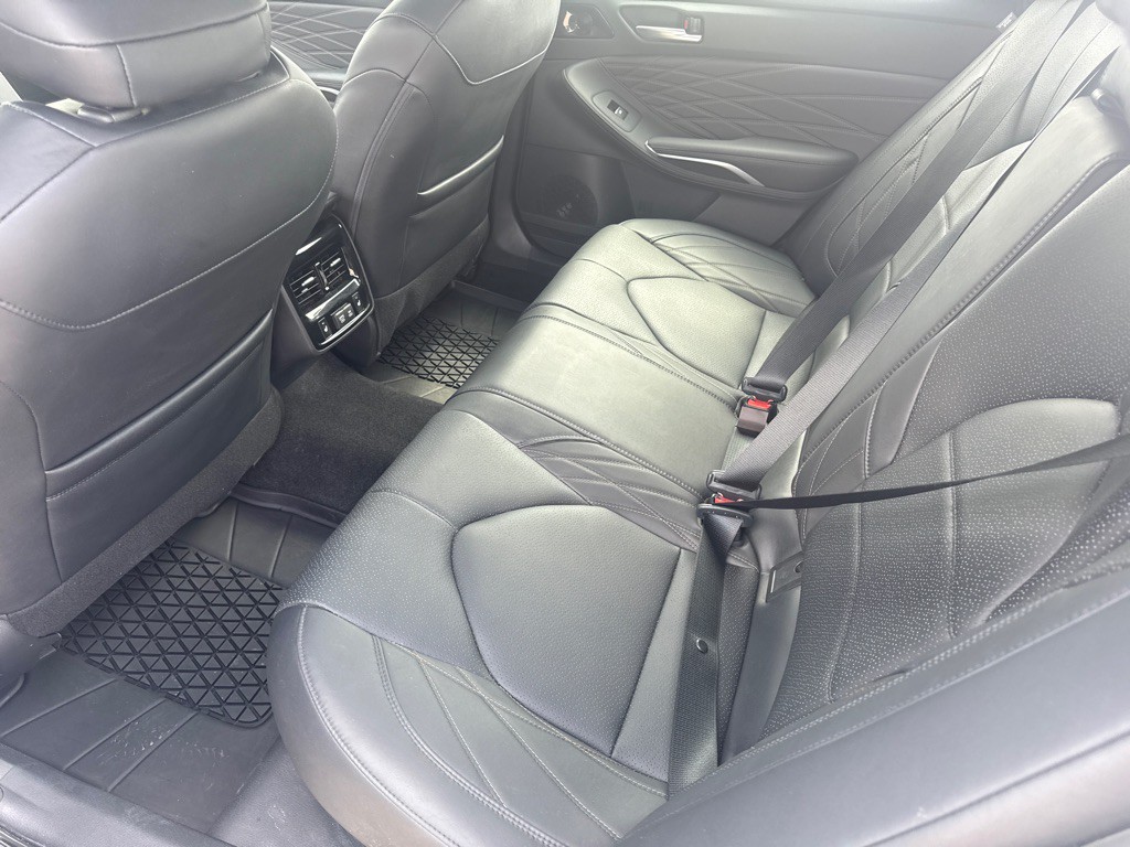 2021 Toyota Avalon Image 20