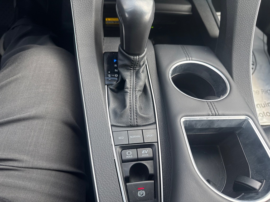 2021 Toyota Avalon Image 31