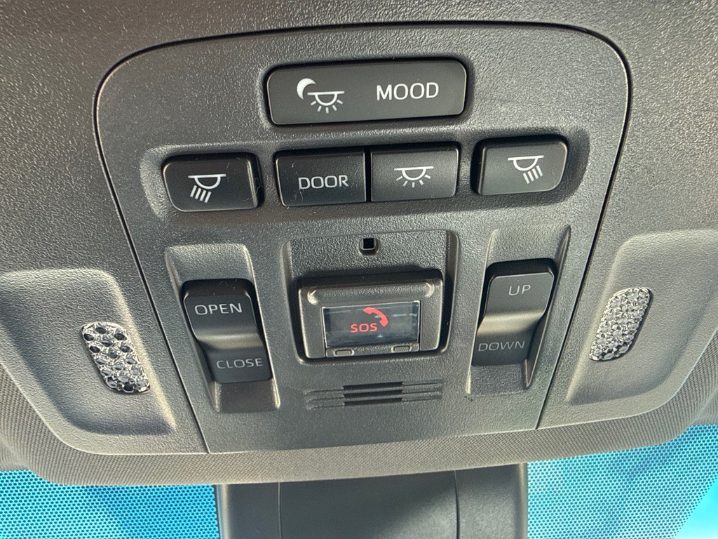 2021 Toyota Avalon Image 35