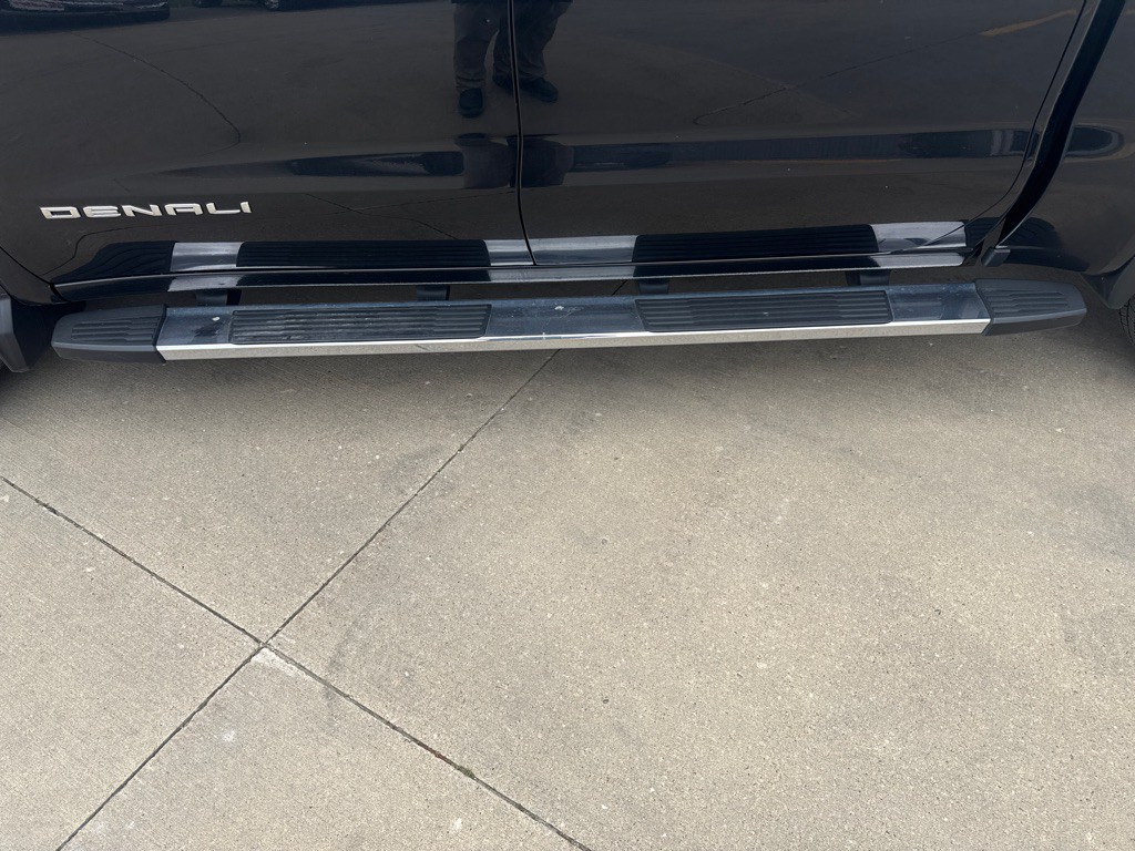 2020 GMC Sierra Image 12