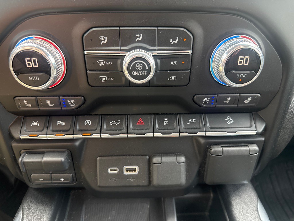2020 GMC Sierra Image 32